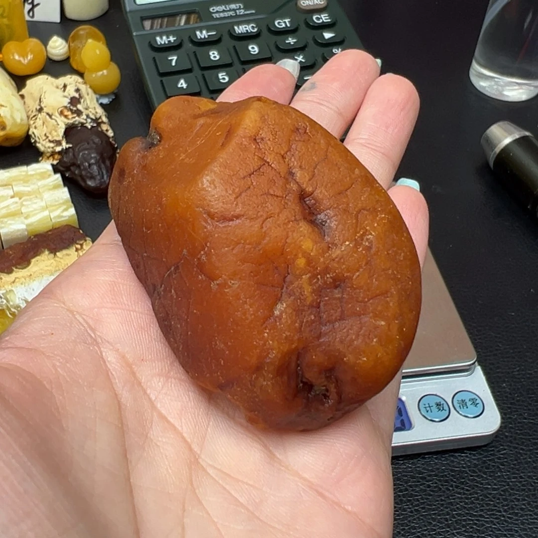 未镶嵌定制琥珀心***念蜜蜡