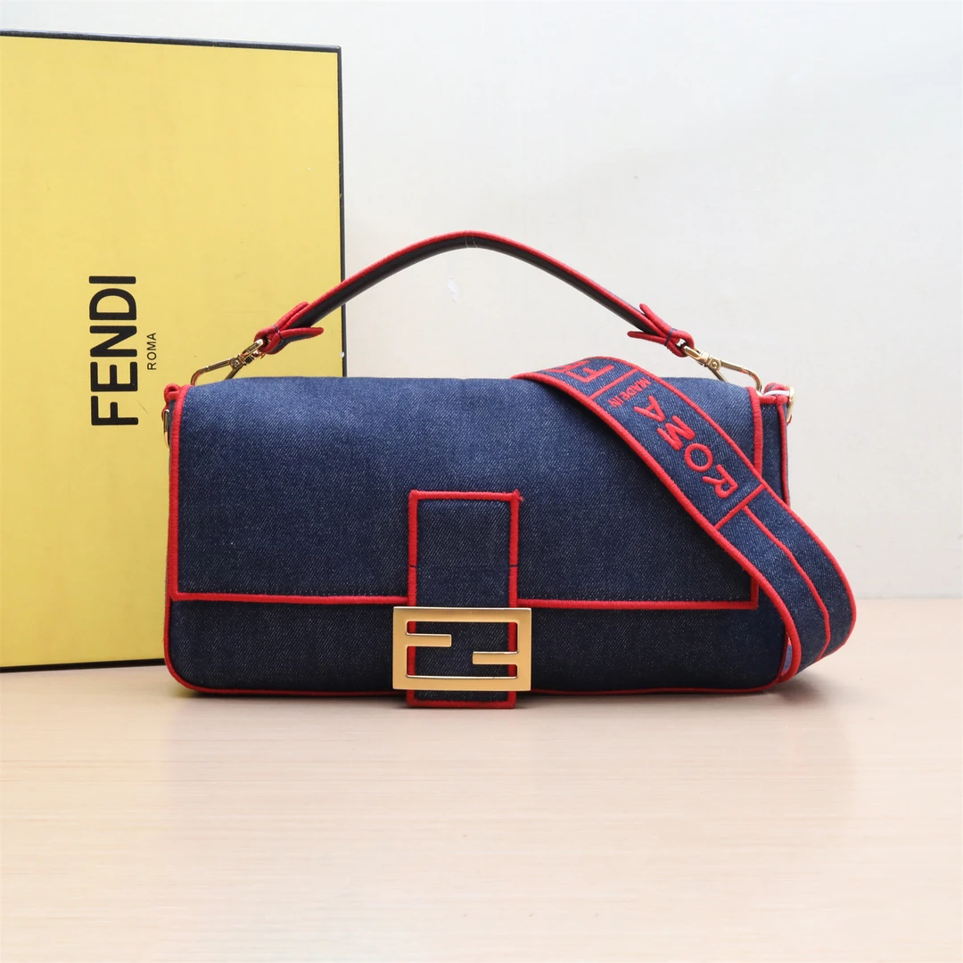 95新 FENDI/芬迪 【小花念念】法棍包 大号 牛仔 蓝色 牛仔布