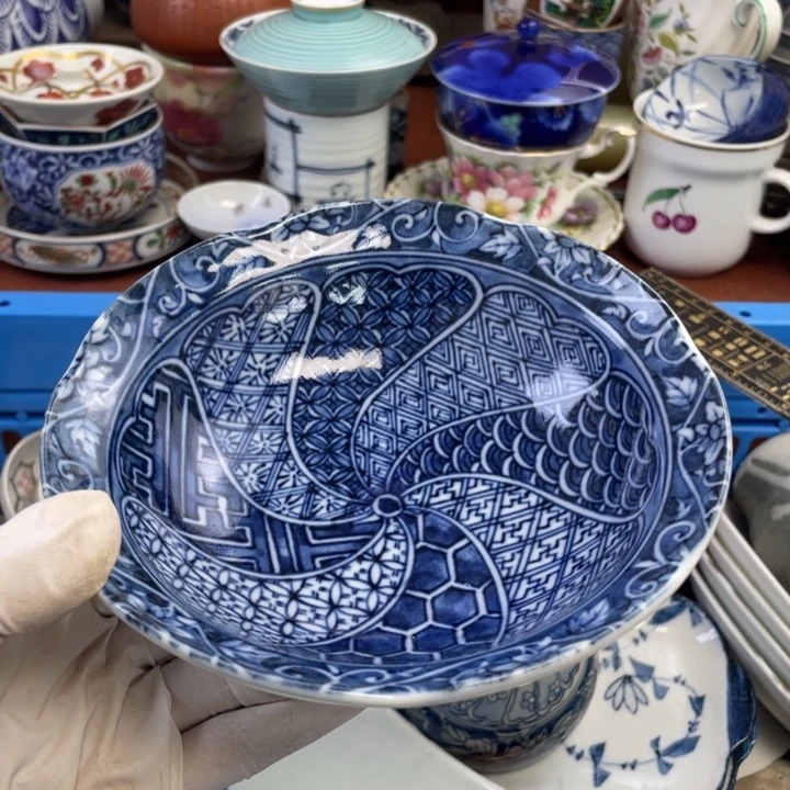 他家瓷器真美…开播的