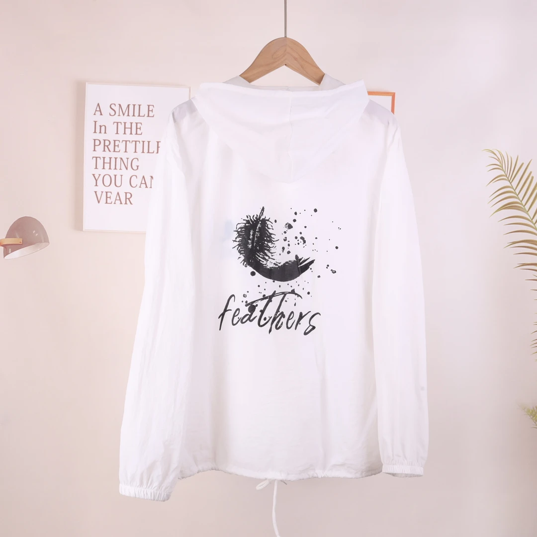 小个子夏季薄款防晒衣外套女宽松休闲拉链防晒开衫连帽纯色带图案