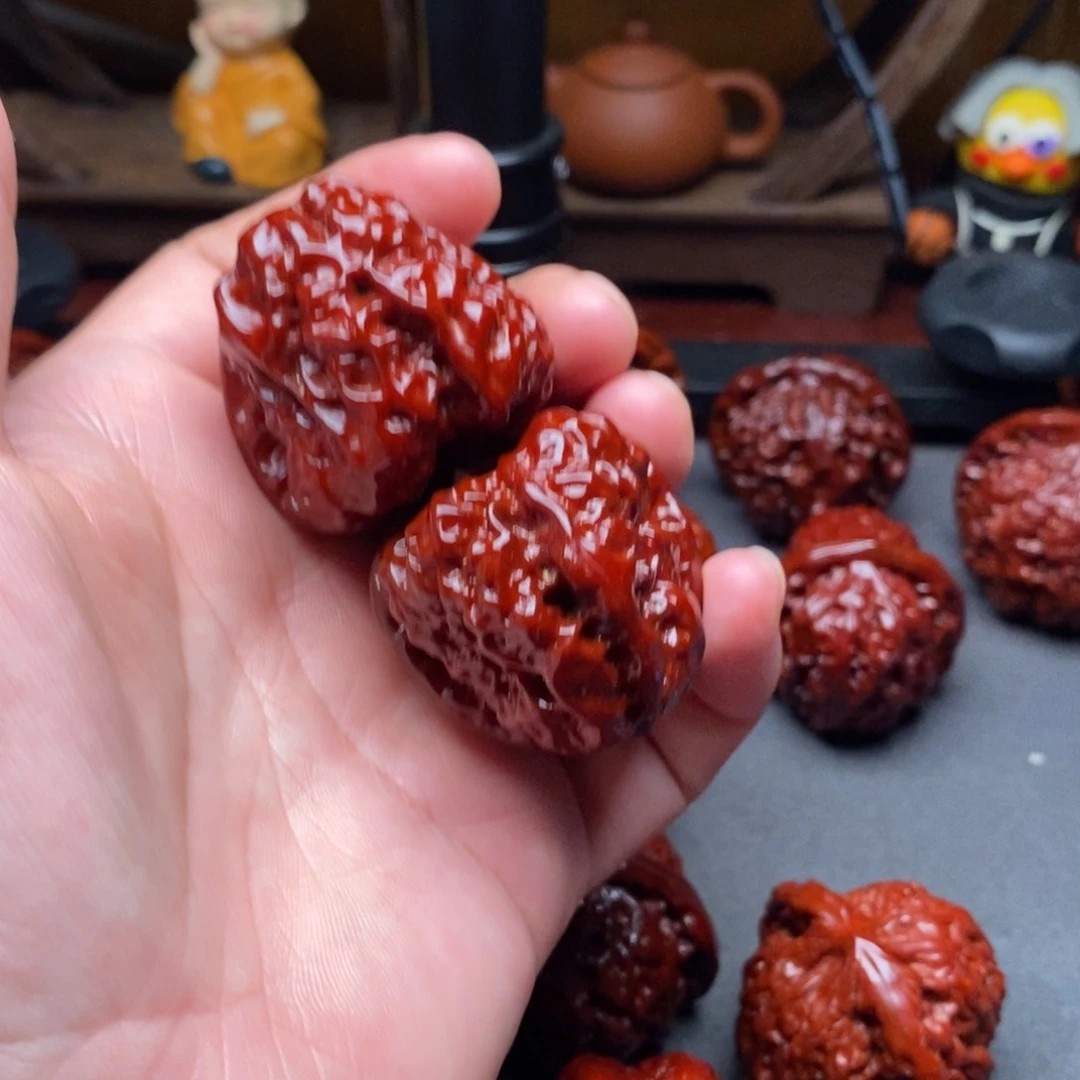 文玩核桃吊坠37蛤蟆头