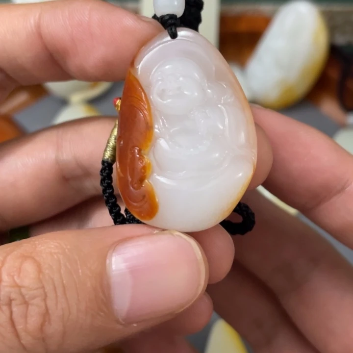 风***行和田玉未镶嵌挂件