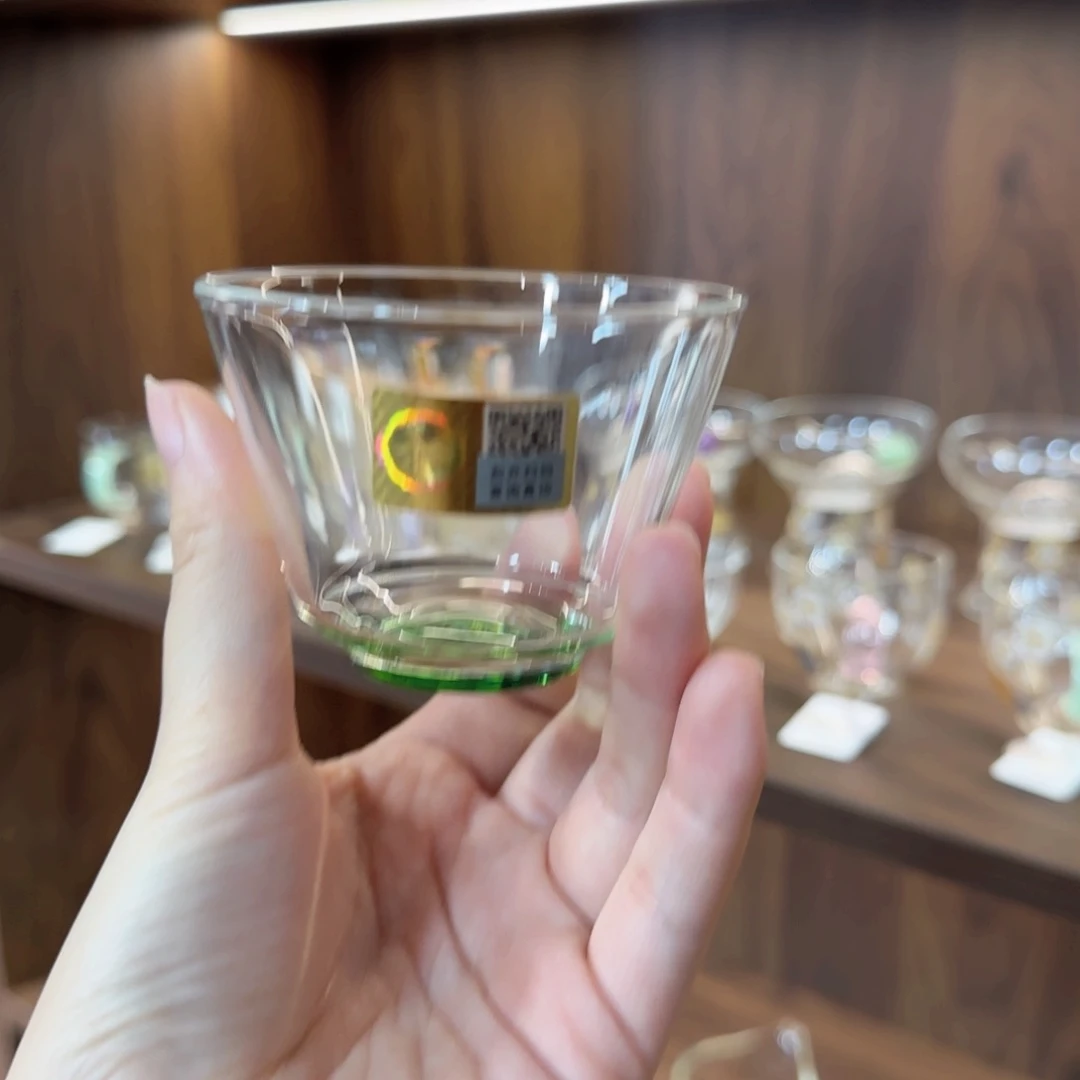 禾器达杯湖绿色。。。。。。