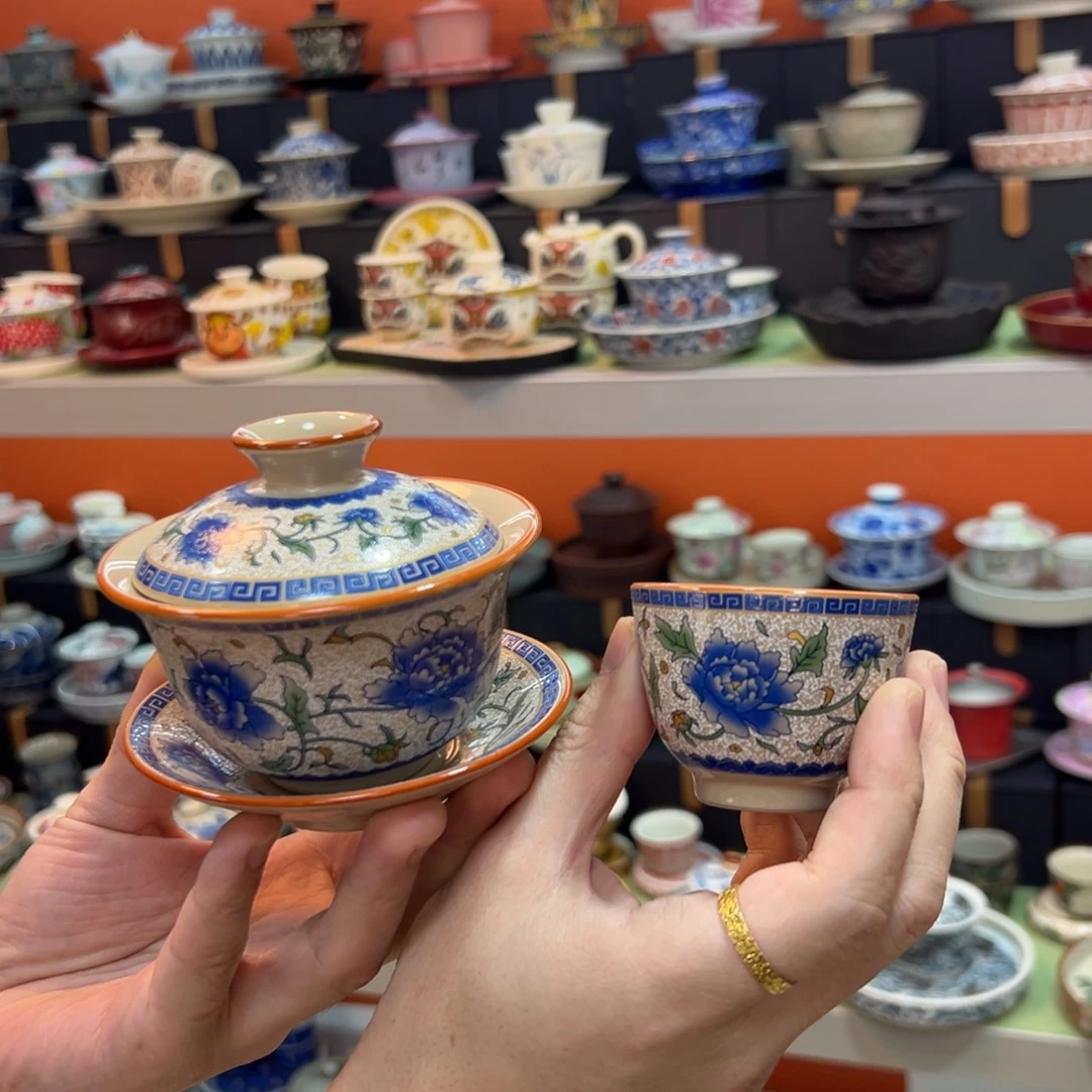 我们都在努力着长大