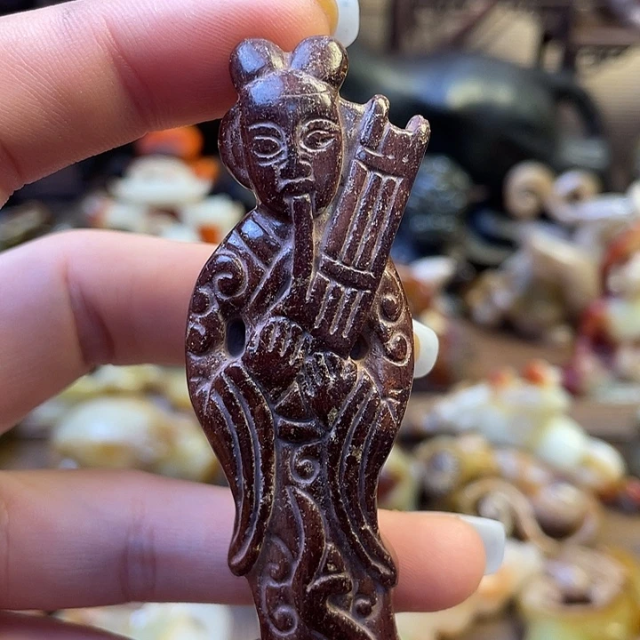 和田玉（糖玉）未镶嵌挂件