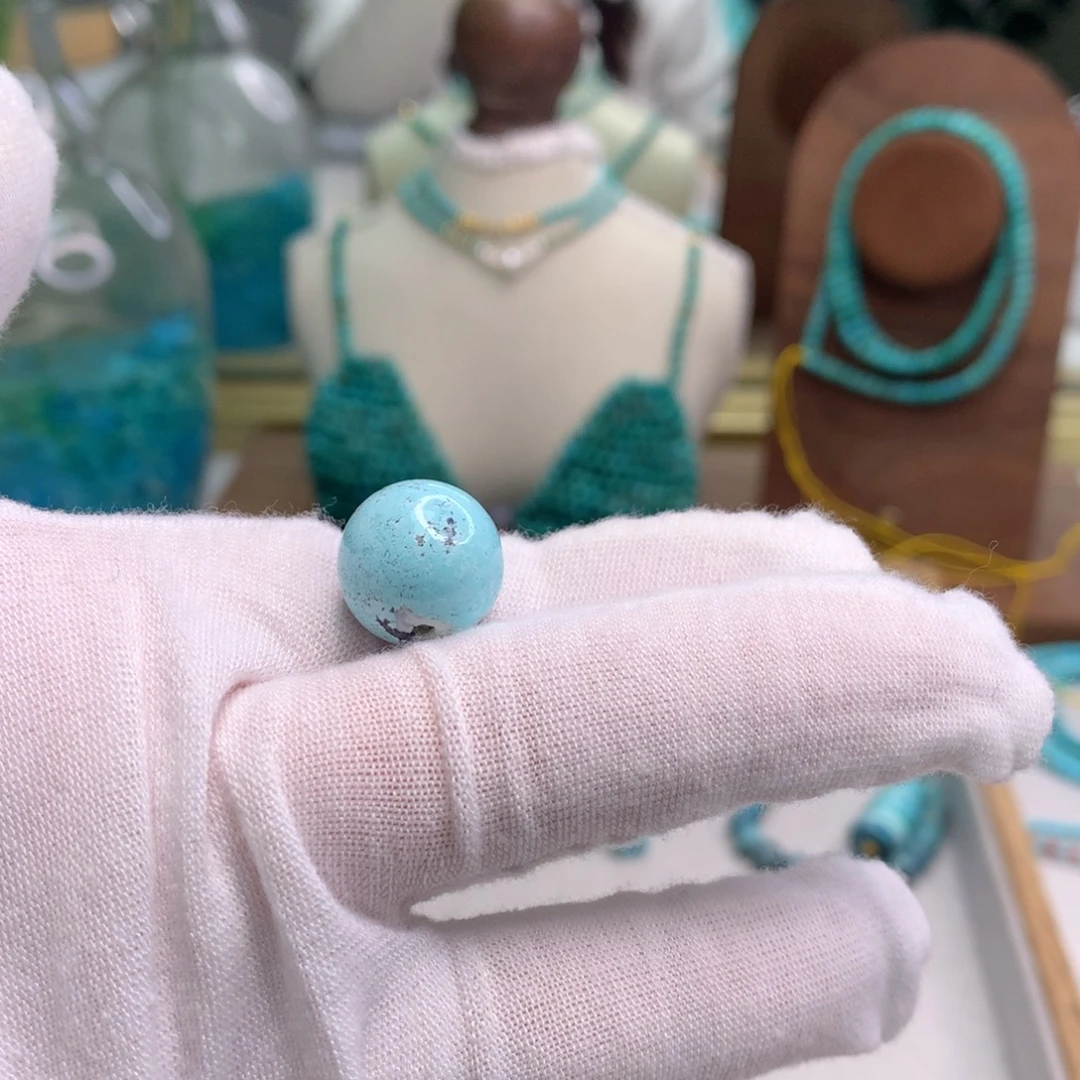 绿松石未镶嵌饰品