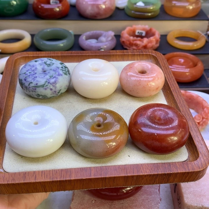 石英岩玉未镶嵌13468975444