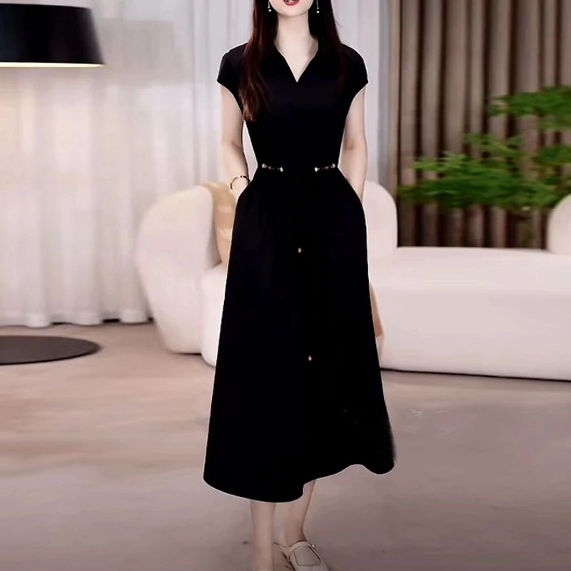 2025夏季新款冰丝四面弹时尚简约纯色连衣裙系带收腰显瘦洋气裙子