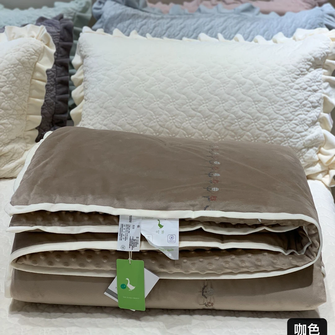 【秘境家纺】向阳花系列 宝宝绒绣花豆豆被春秋被芯可机洗