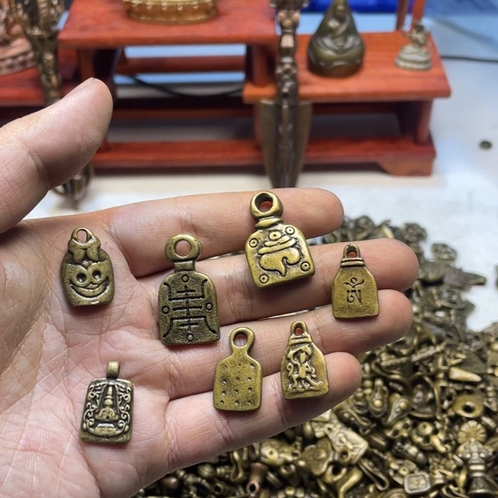 藏传小元素牌子黄利马