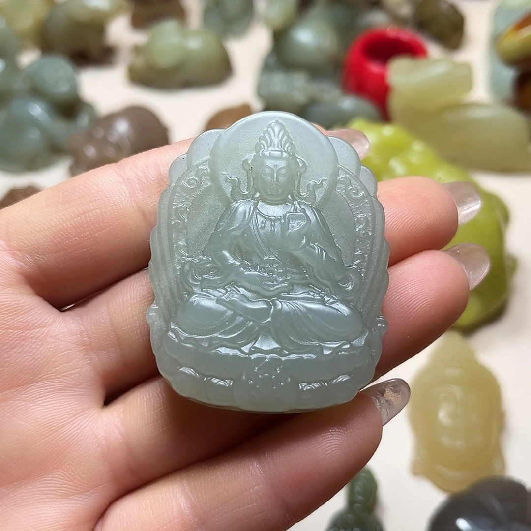 白玉菩提吊坠白玉菩提吊坠