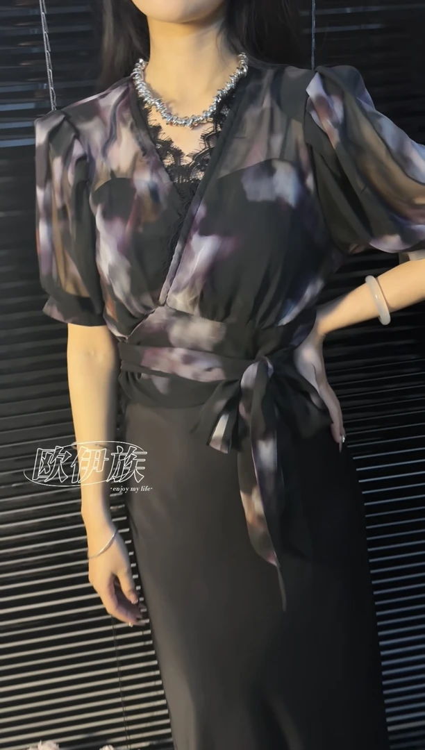 618活动一片式紫黑色绑带蕾丝开衫