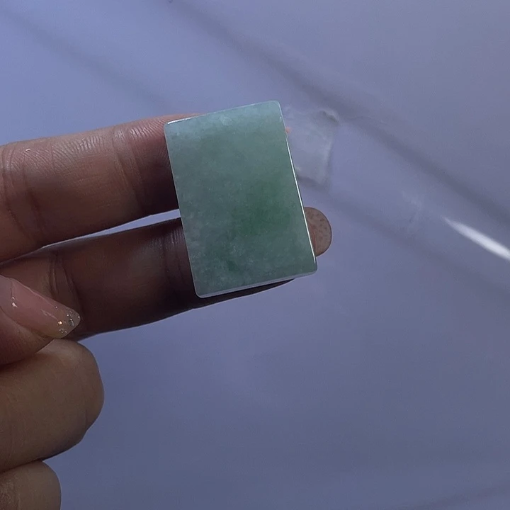 颈饰未镶嵌翡翠大无事牌