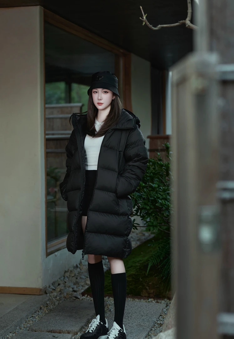 LIMERENCE ‘’动情”黑标中长轮廓大版松弛感鹅绒男女同款羽绒服