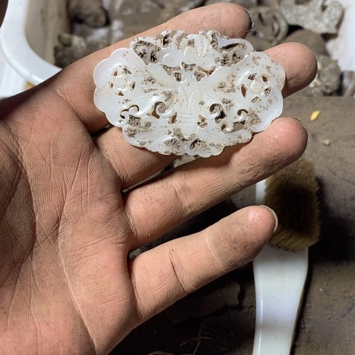 白玉菩提吊坠4786688997