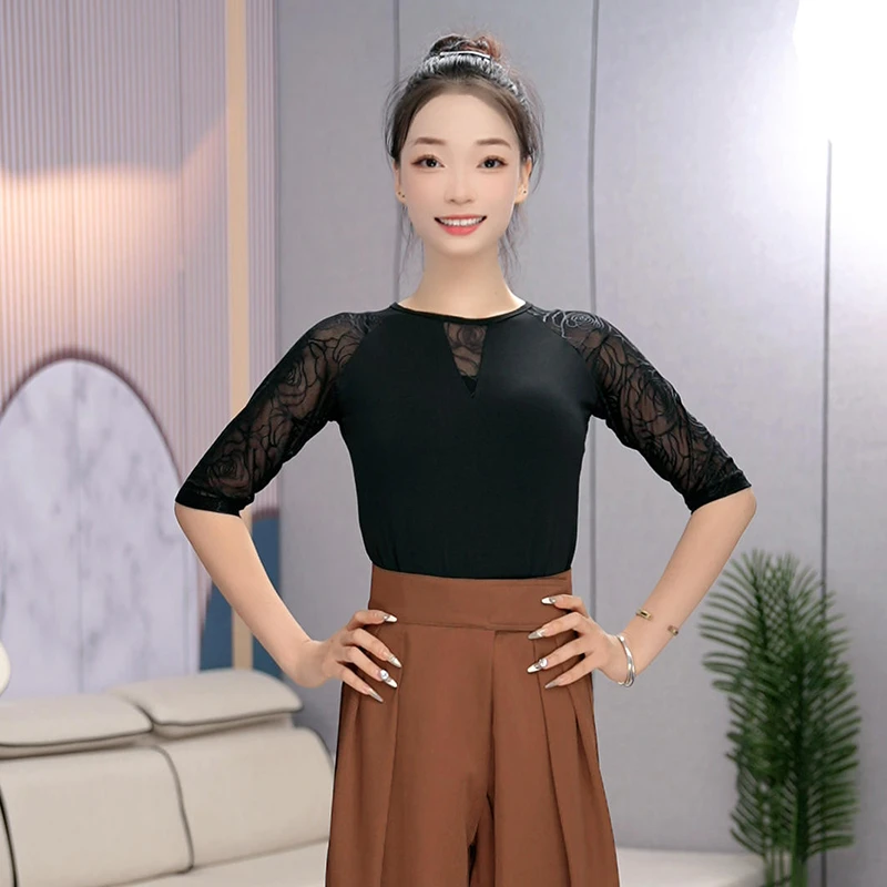 绚悦摩登舞蕾丝长袖性感显瘦上衣女修身拉丁舞打底衫圆领上衣镂空