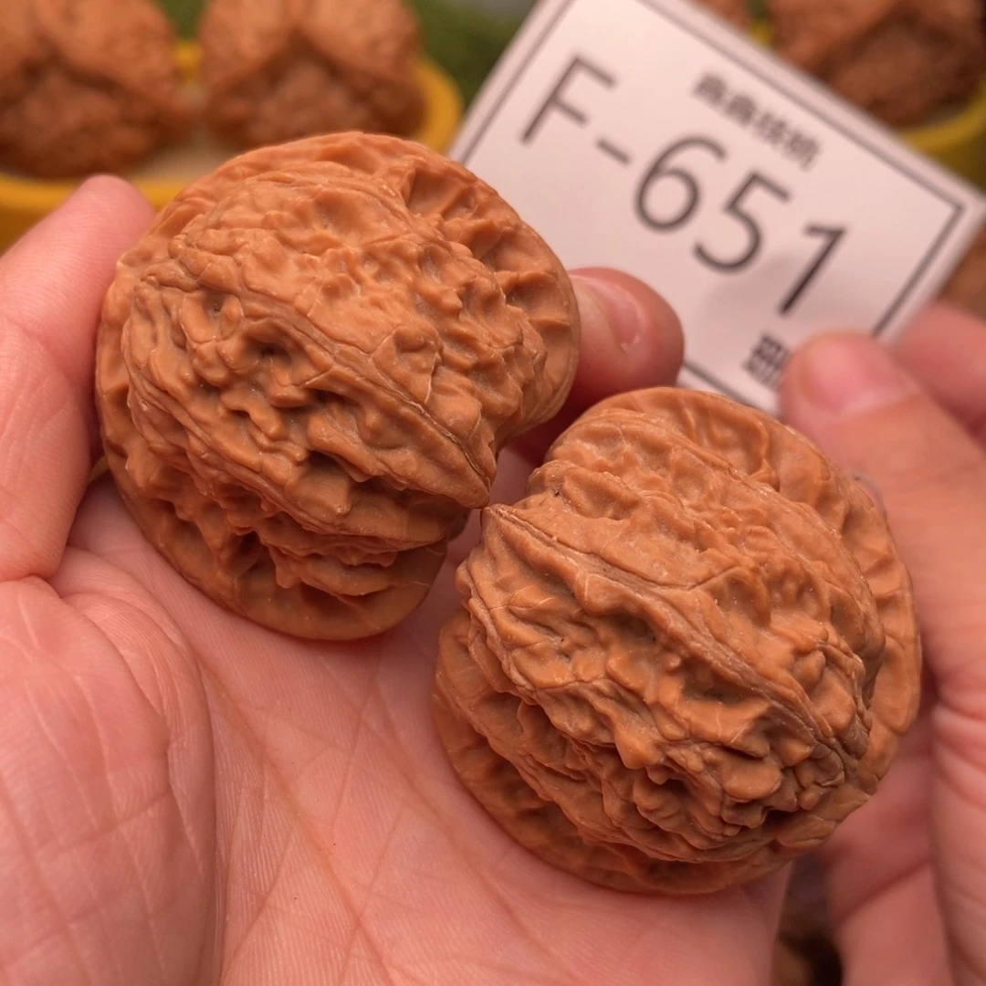 文玩核桃把件狮子头40