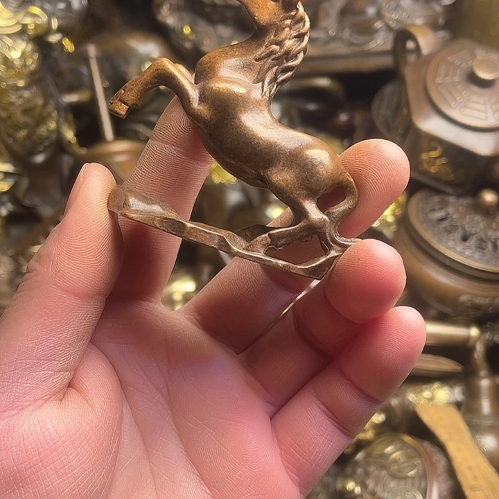 诚信经营铜器摆件