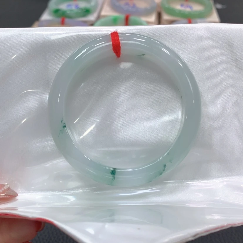 【闪购商品】翡翠手镯未镶嵌翡翠