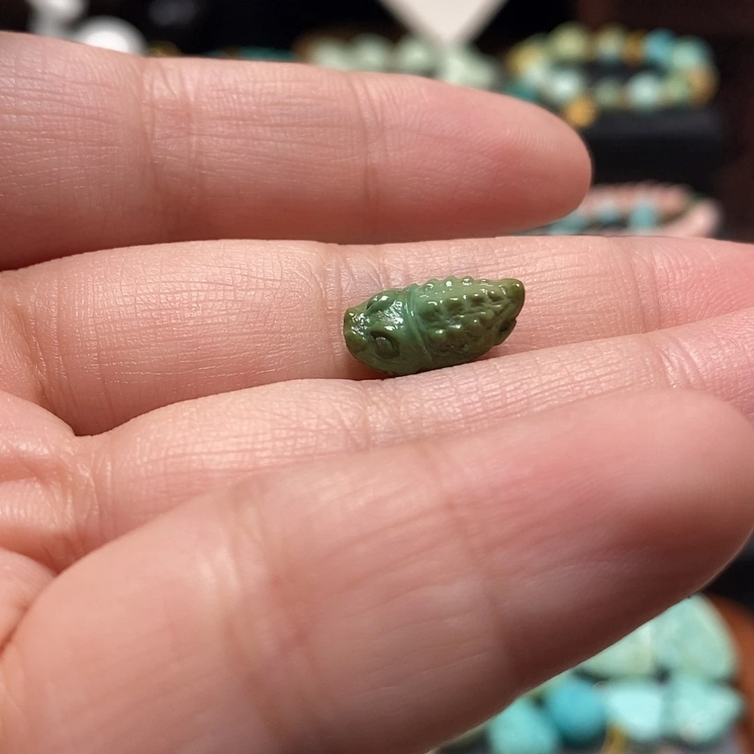 绿松石未镶嵌配饰