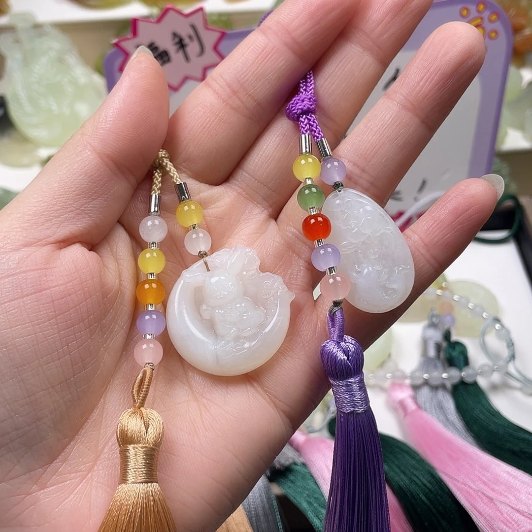 9***4蛇纹石玉未镶嵌颈饰