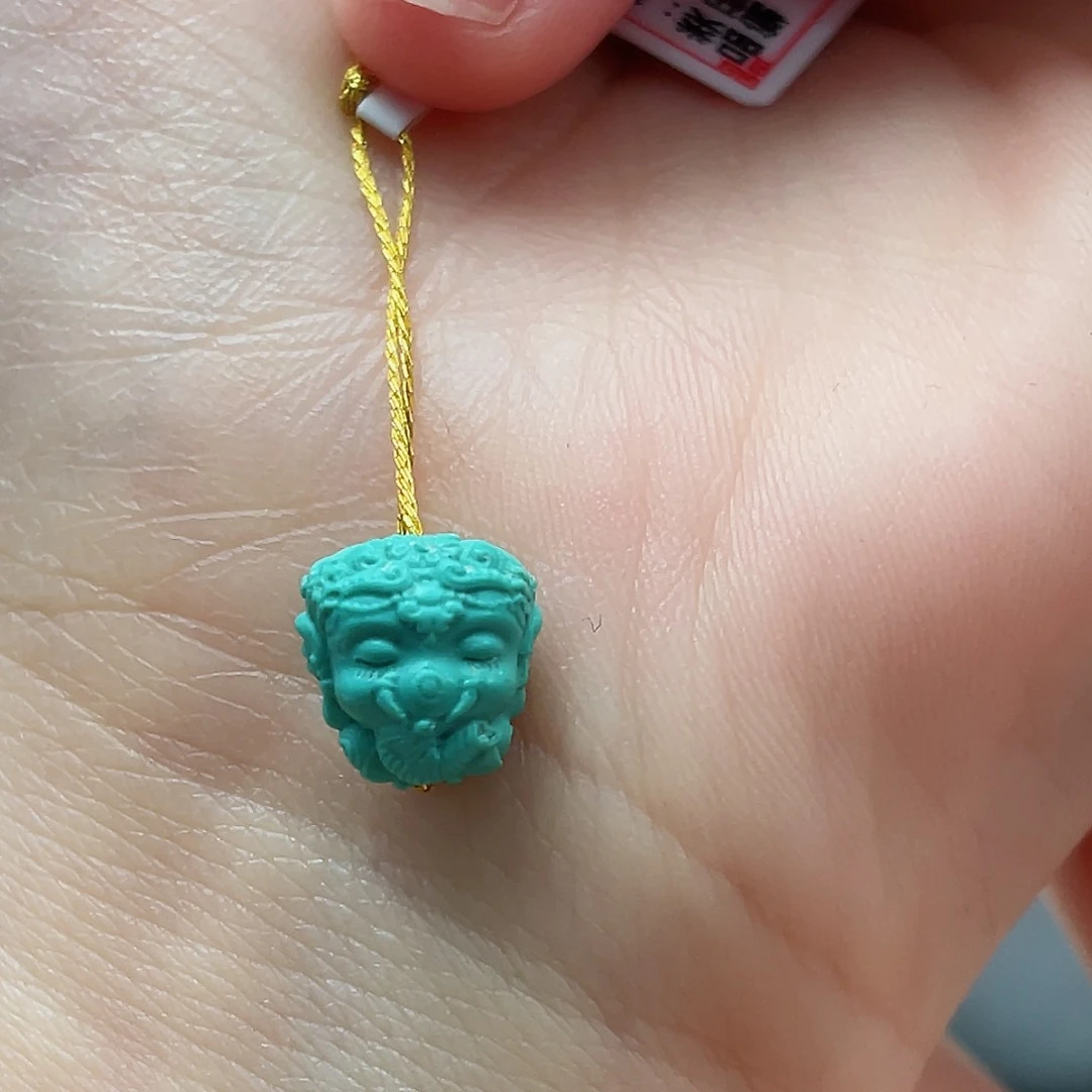 绿松石颈饰未镶嵌