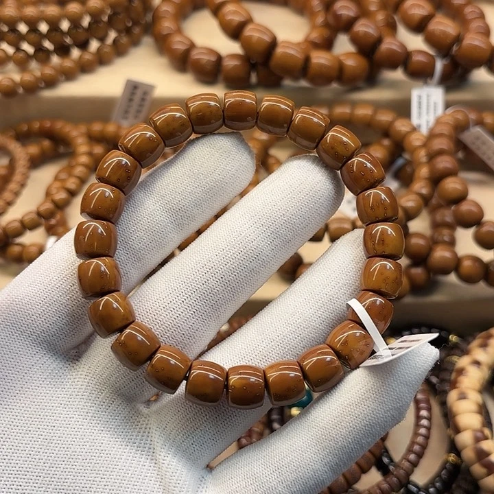 紫金鼠手串爱**?紫金鼠实心