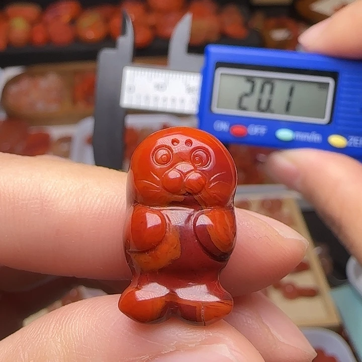 南红玛瑙未镶嵌颈饰