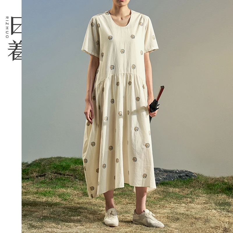 日着月光白连衣裙2025新款夏季提花气质中长短袖裙子女Z252080L1