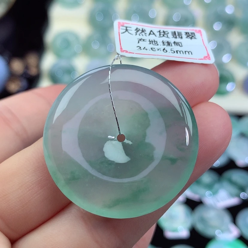 【闪购商品】翡翠吊坠(不含链)未镶嵌