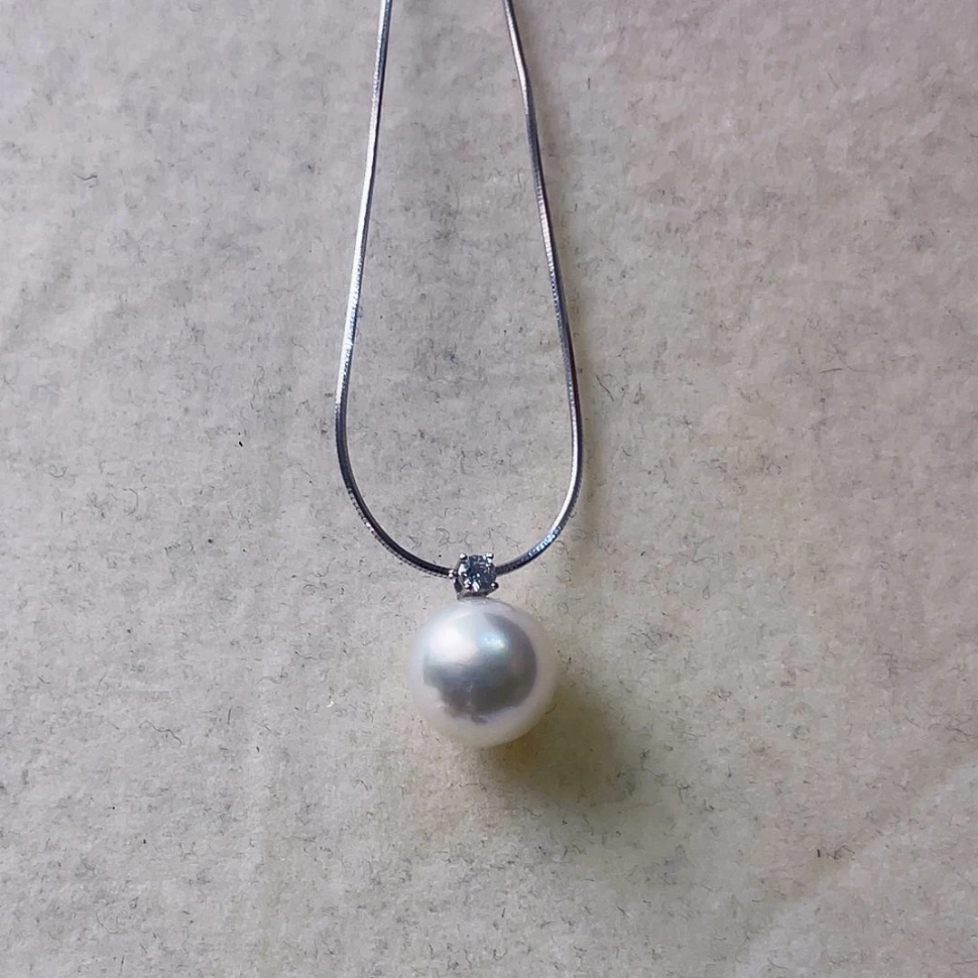 海水珍珠吊坠(赠链)18K金镶嵌