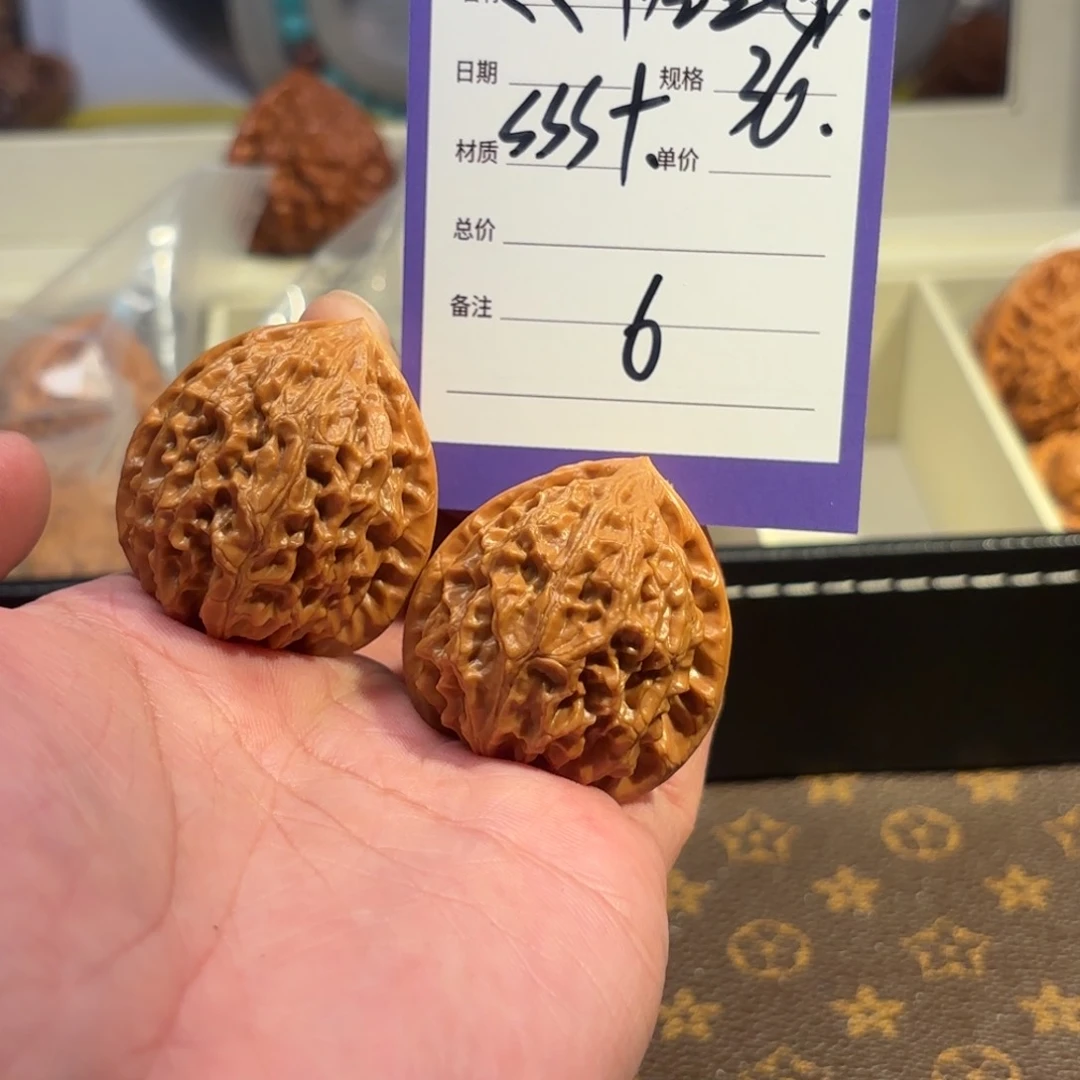 文玩核桃把件绝世神牛6