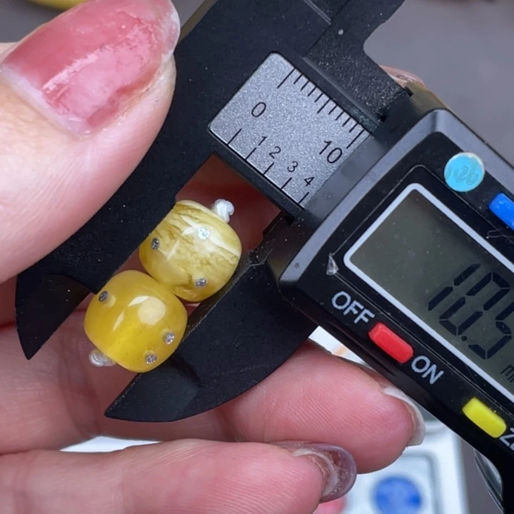 琥珀裸石未镶嵌微瑕643