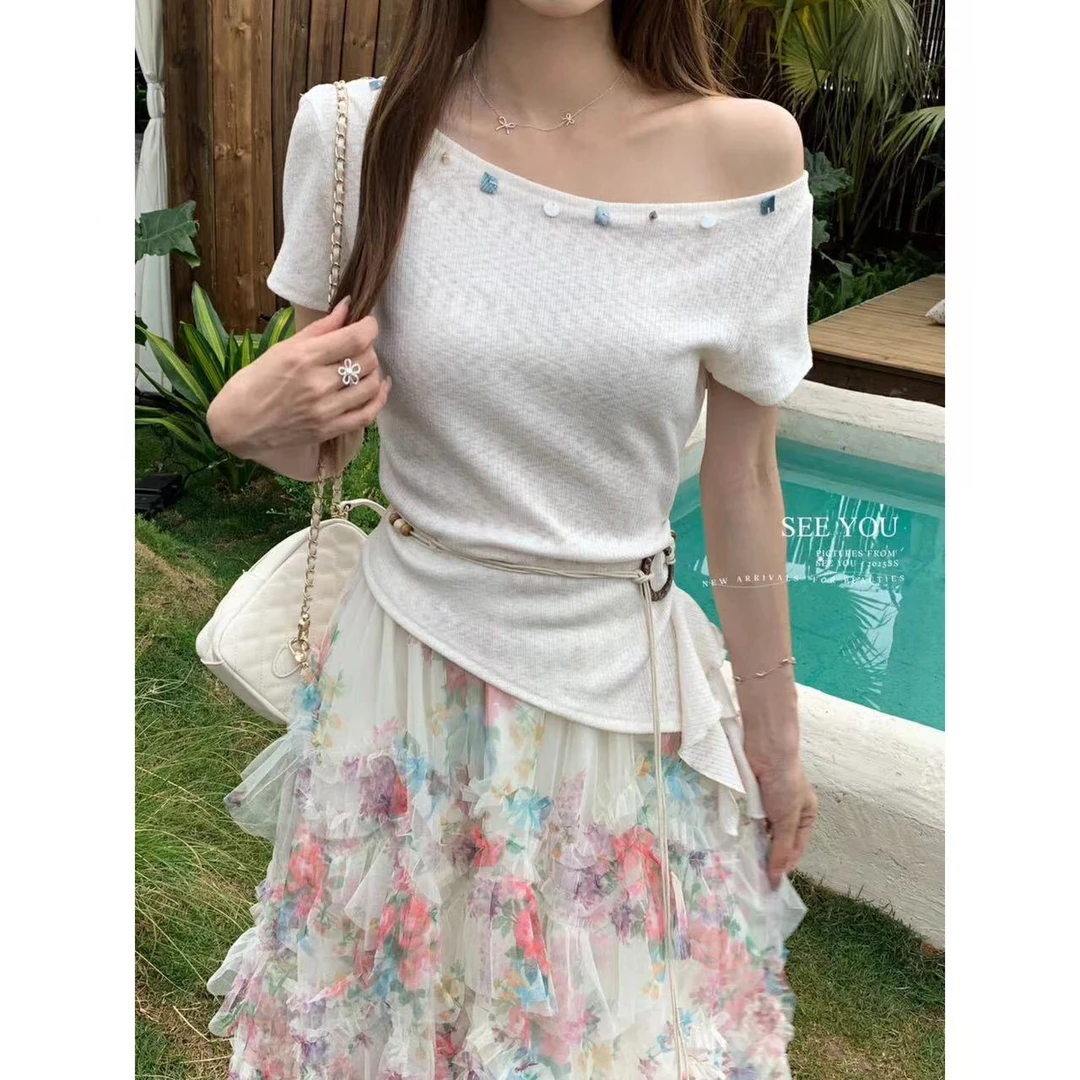 【25890】慵懒风短袖常规款拼接修身T恤小众显瘦法式方领