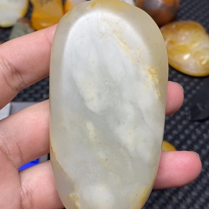 未镶嵌和田玉挂件