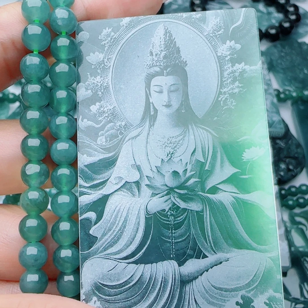 颈饰未镶嵌翡翠多样性发货天然的A货翡翠
