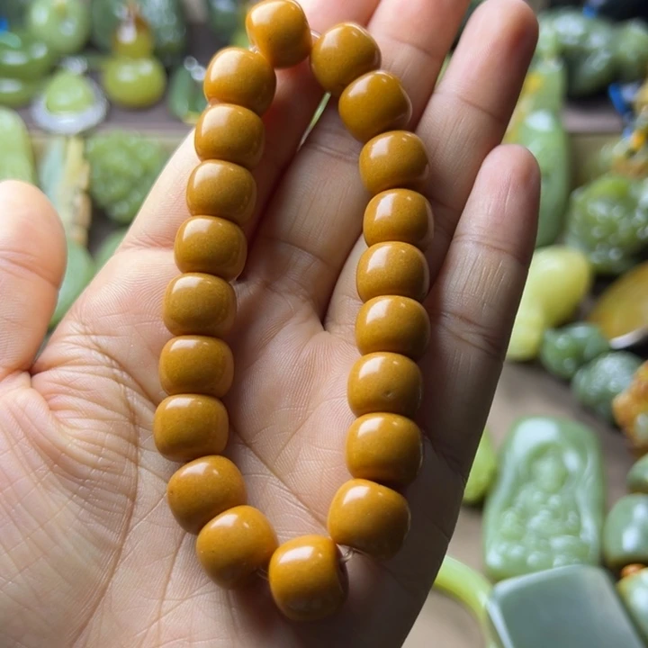 岫岩老玉（透闪石质玉）未镶嵌挂件