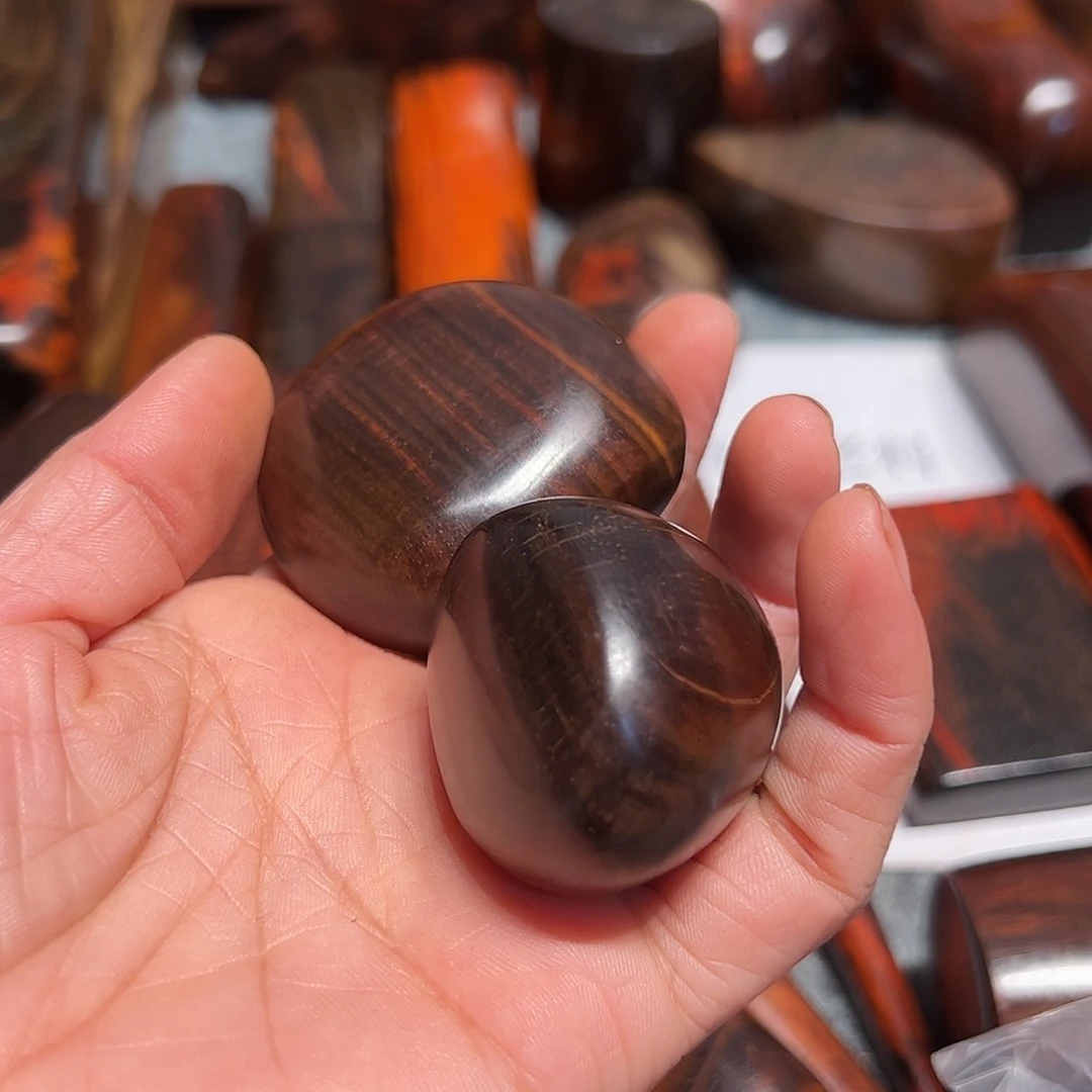 交趾黄檀（大红酸枝）乐****n