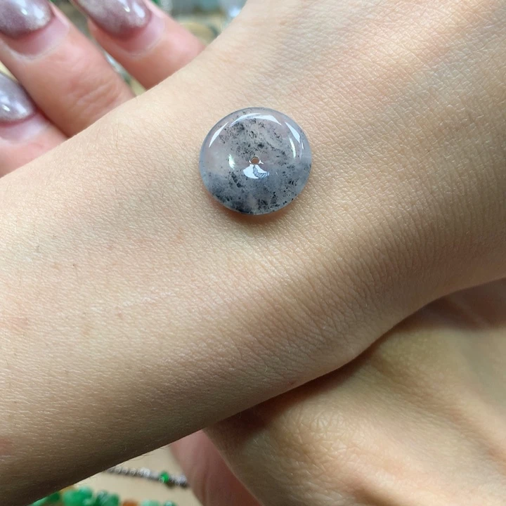 翡翠未镶嵌颈饰扣子