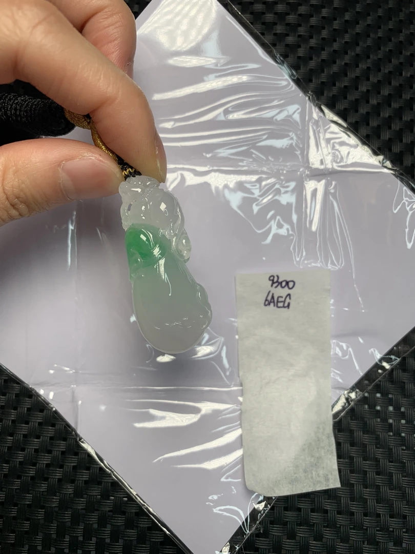 天然缅甸翡翠A货 6AEG