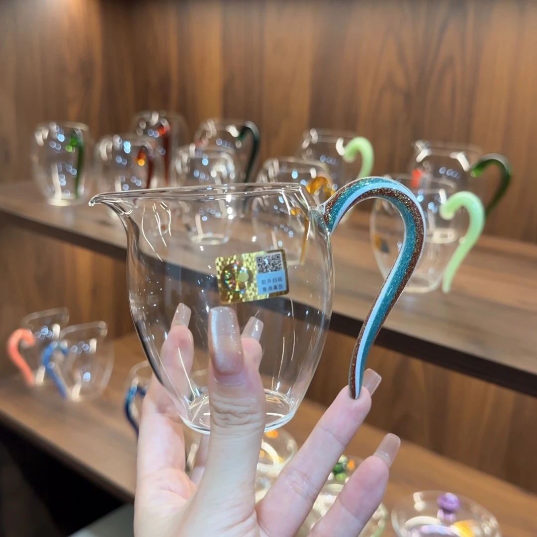 禾器怡然蓝吟。。。。。