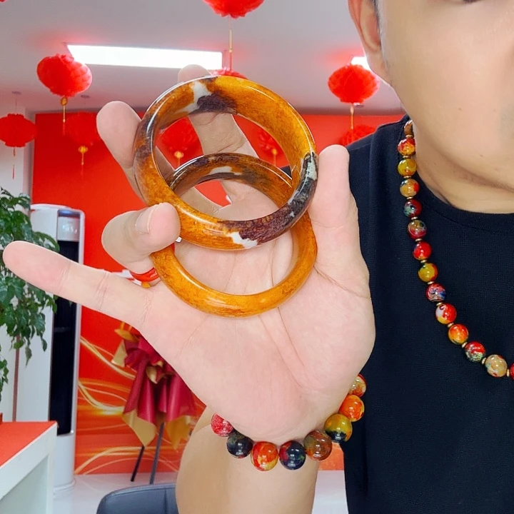 玛瑙/玉髓未镶嵌手链牛