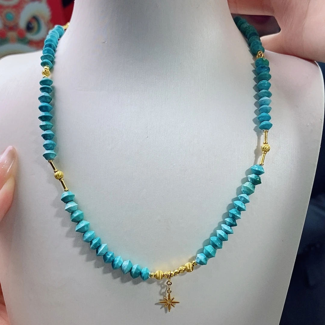 绿松石18K金镶嵌珠宝奇石