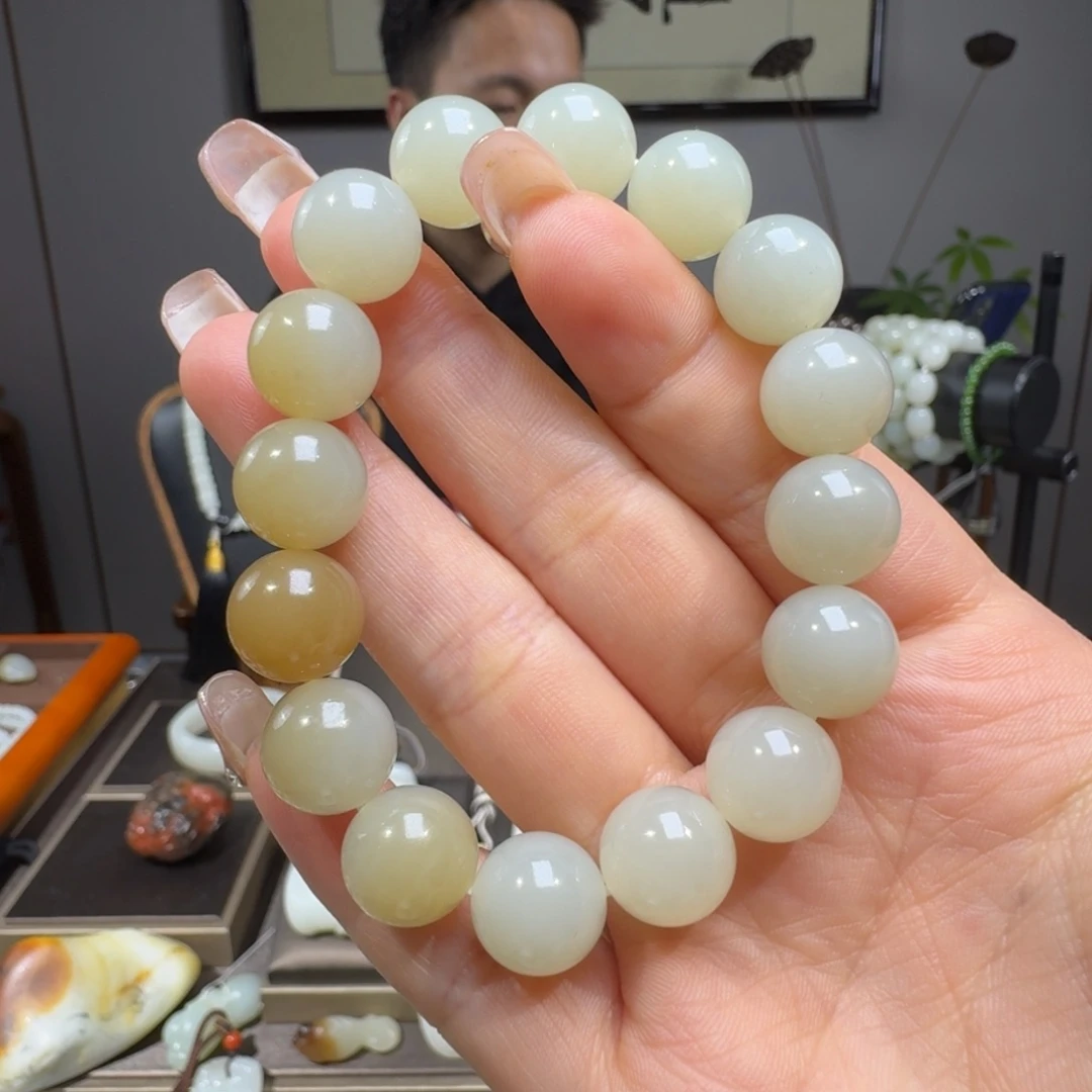 和田玉手串未镶嵌