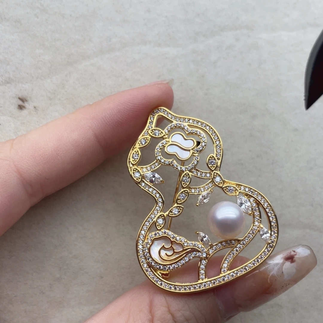 海水珍珠未镶嵌胸饰D101