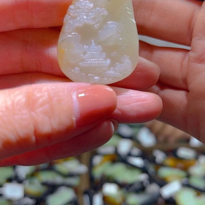 【闪购商品】和田玉未镶嵌颈饰