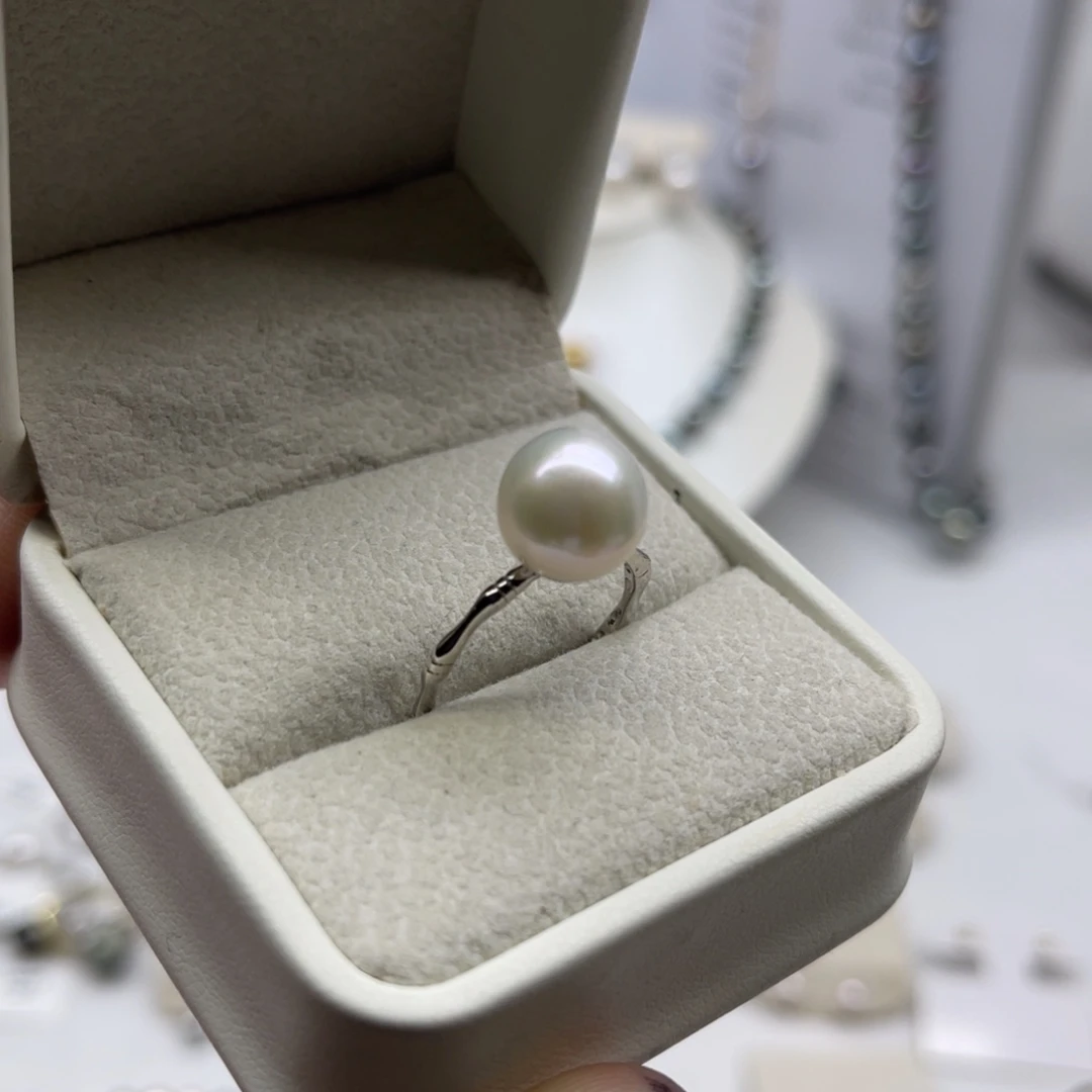银S925镶嵌淡水珍珠戒指