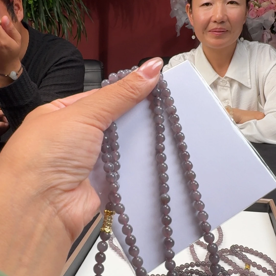 和田玉未镶嵌颈饰卡6
