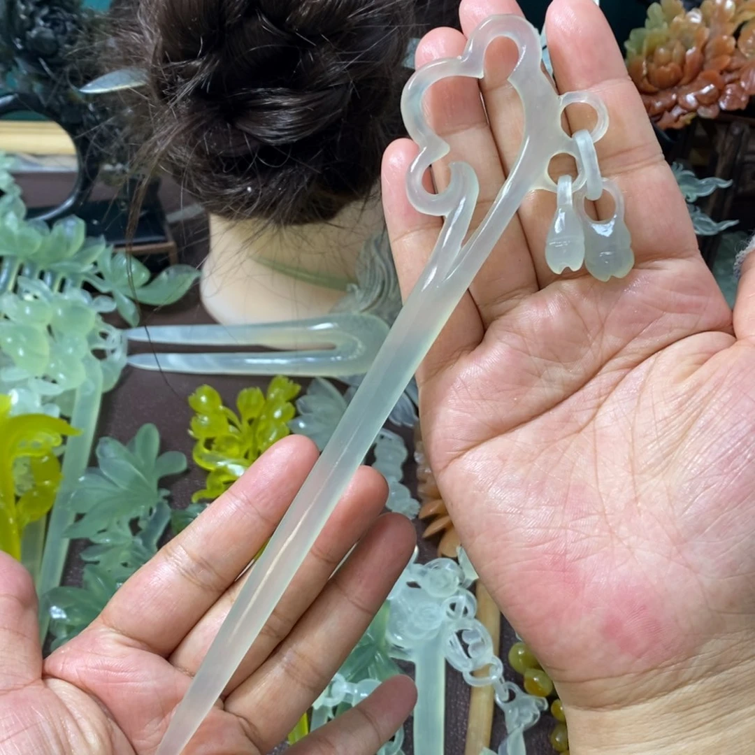 蛇纹石玉未镶嵌发饰