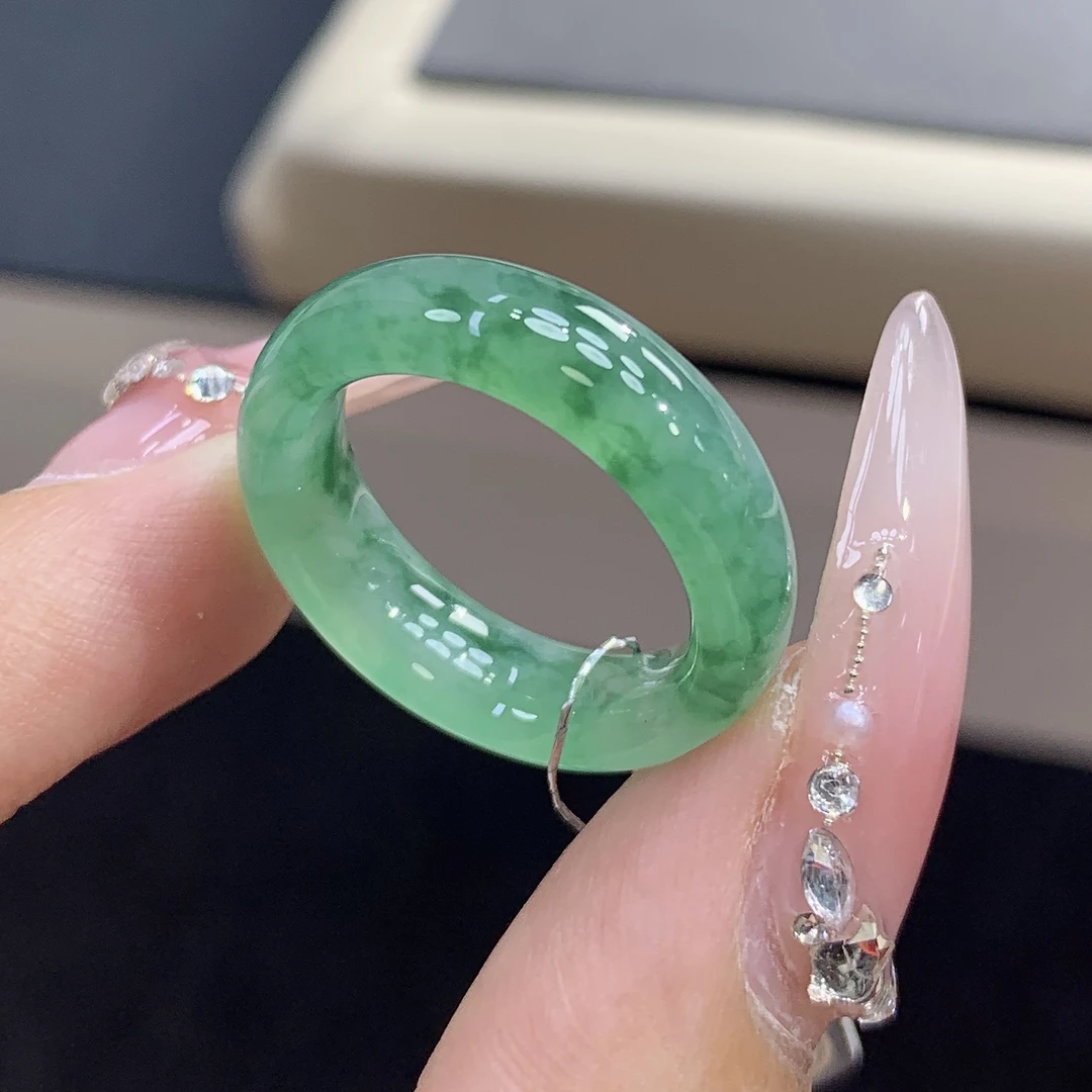 13-14圈 缅甸天然翡翠 满果绿底飘花翡翠戒圈尺寸17-6.4-3.9mm